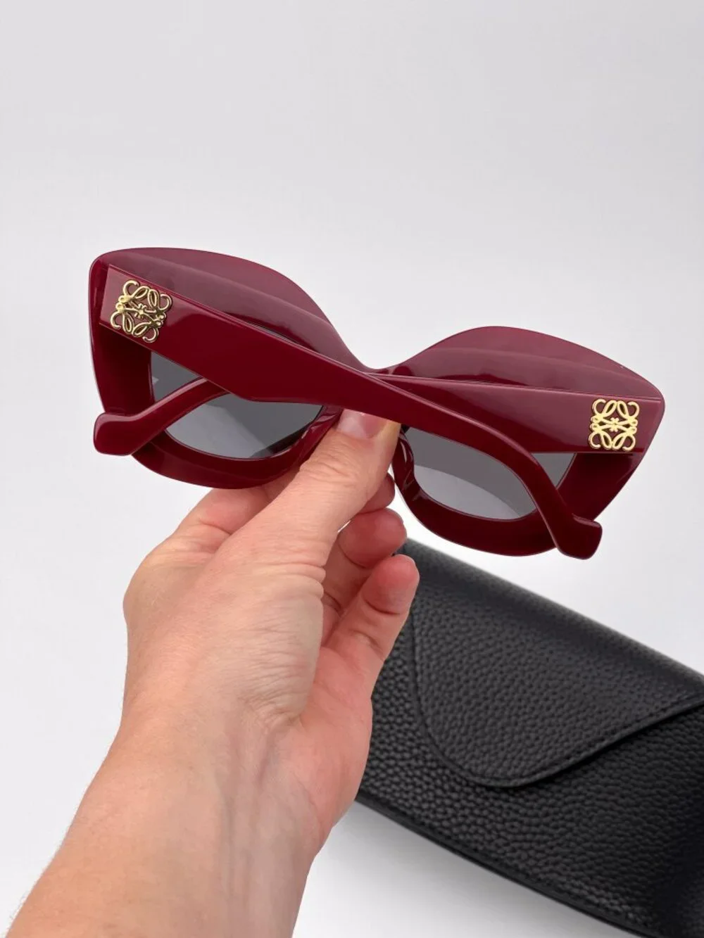LOEWE LW40127F 66A RED BORDEAUX CAT EYE SUNGLASSES